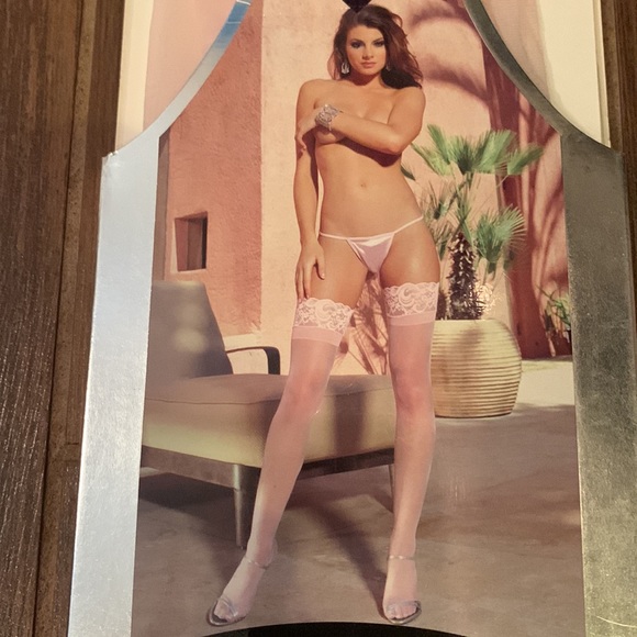 GLAMOROUS DREAMGIRL Brand New light pink stay up stockings. - Picture 3 of 10